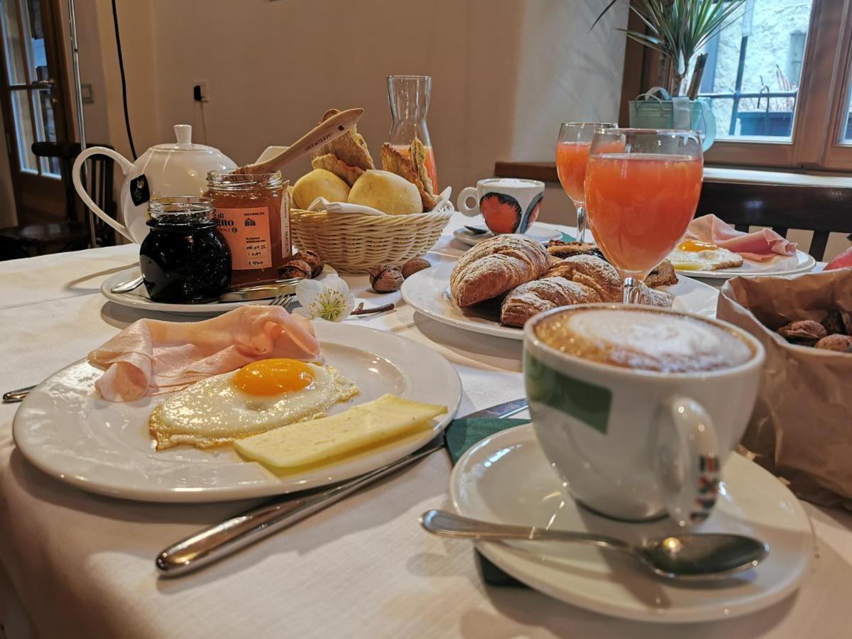 Alla Torre Del Barbarossa B&B Foresteria 만델로델라리오 외부 사진